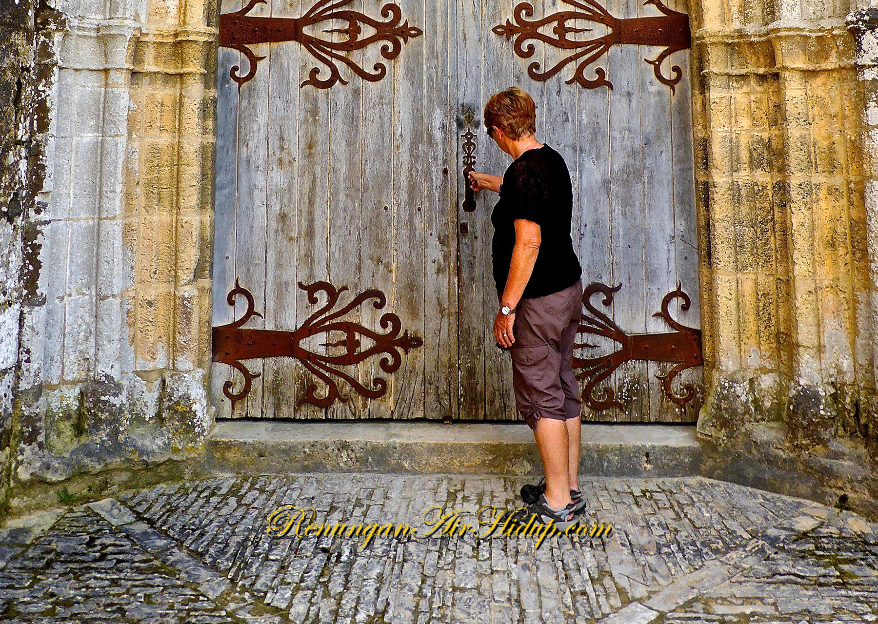 Meminta-Mencari-dan-Mengetuk