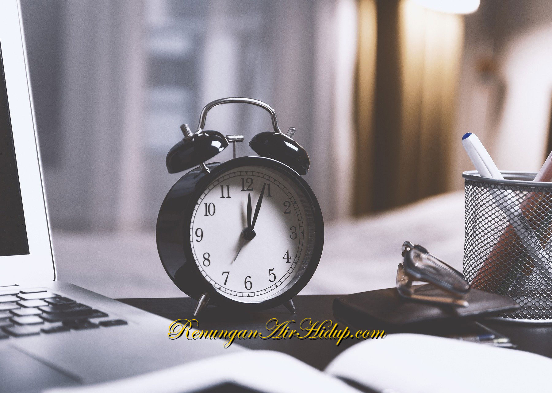 Cermat-dan-Bijaklah-Mempergunakan-Waktu