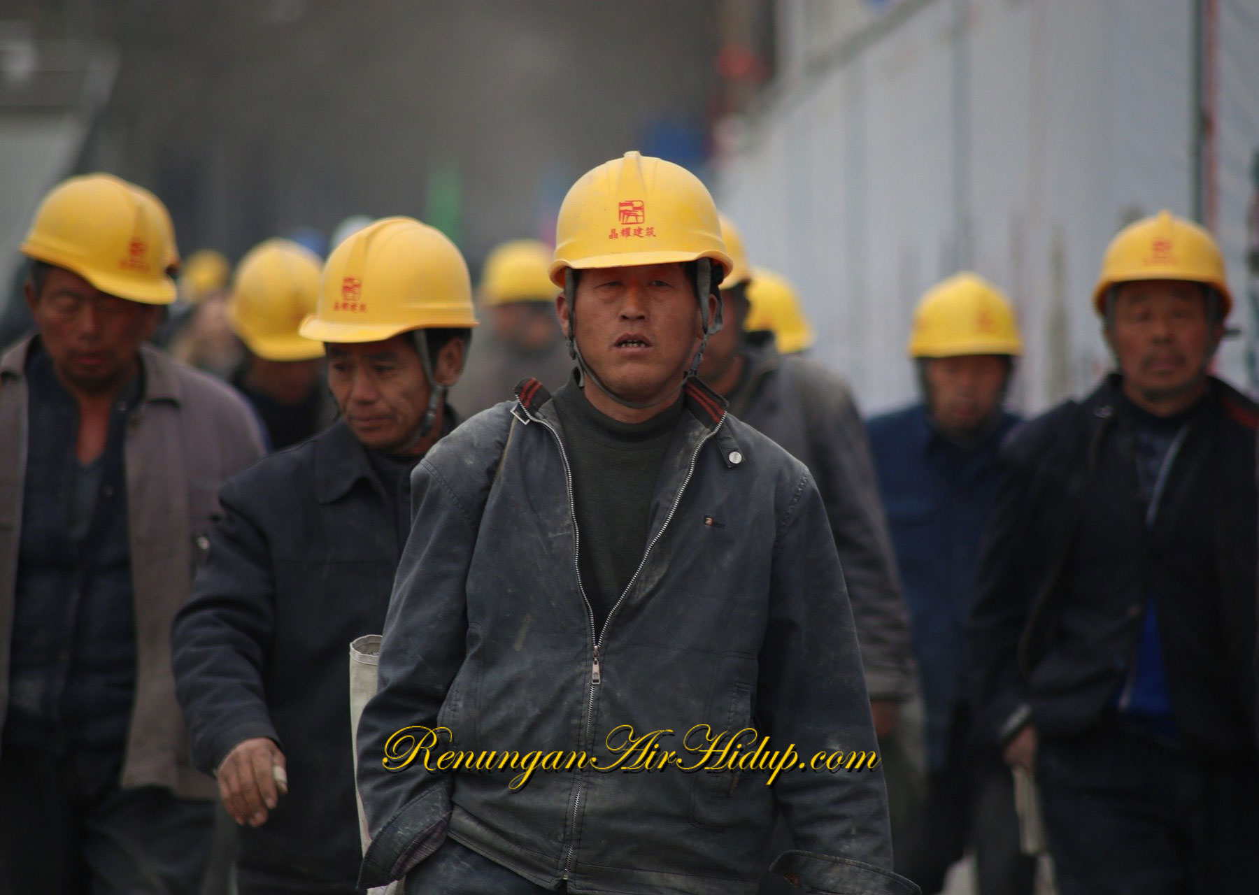 Supaya-Senantiasa-Layak-di-Hadapan-Nya