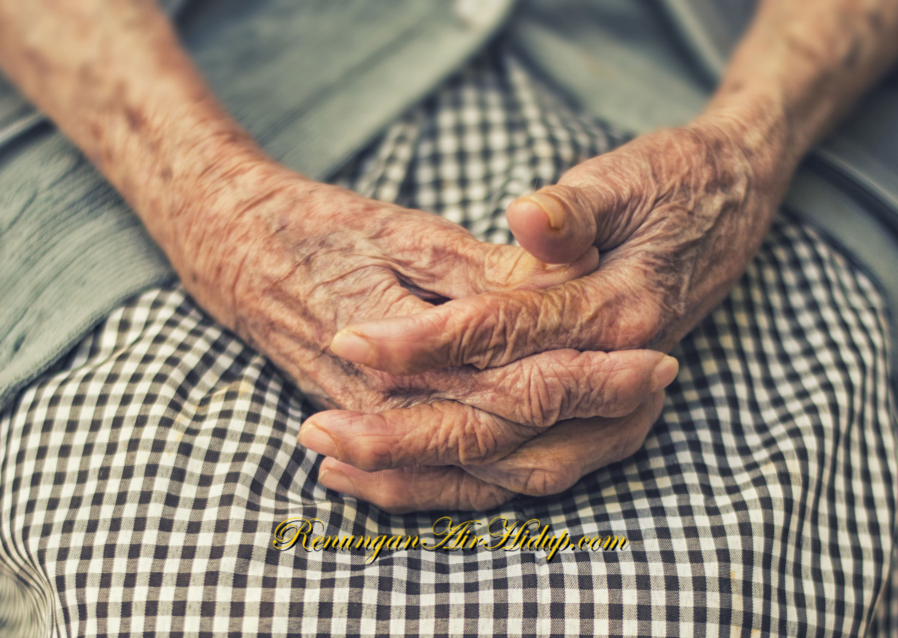 Kesetiaan-dan-Ketulusan-Kita-Dalam-Hal-Kecil