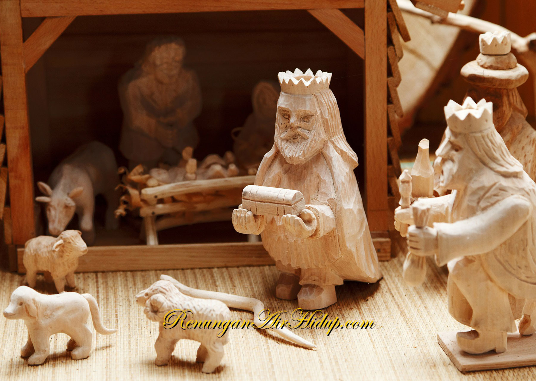 Menjatuhkan_atau_Membangkitkan