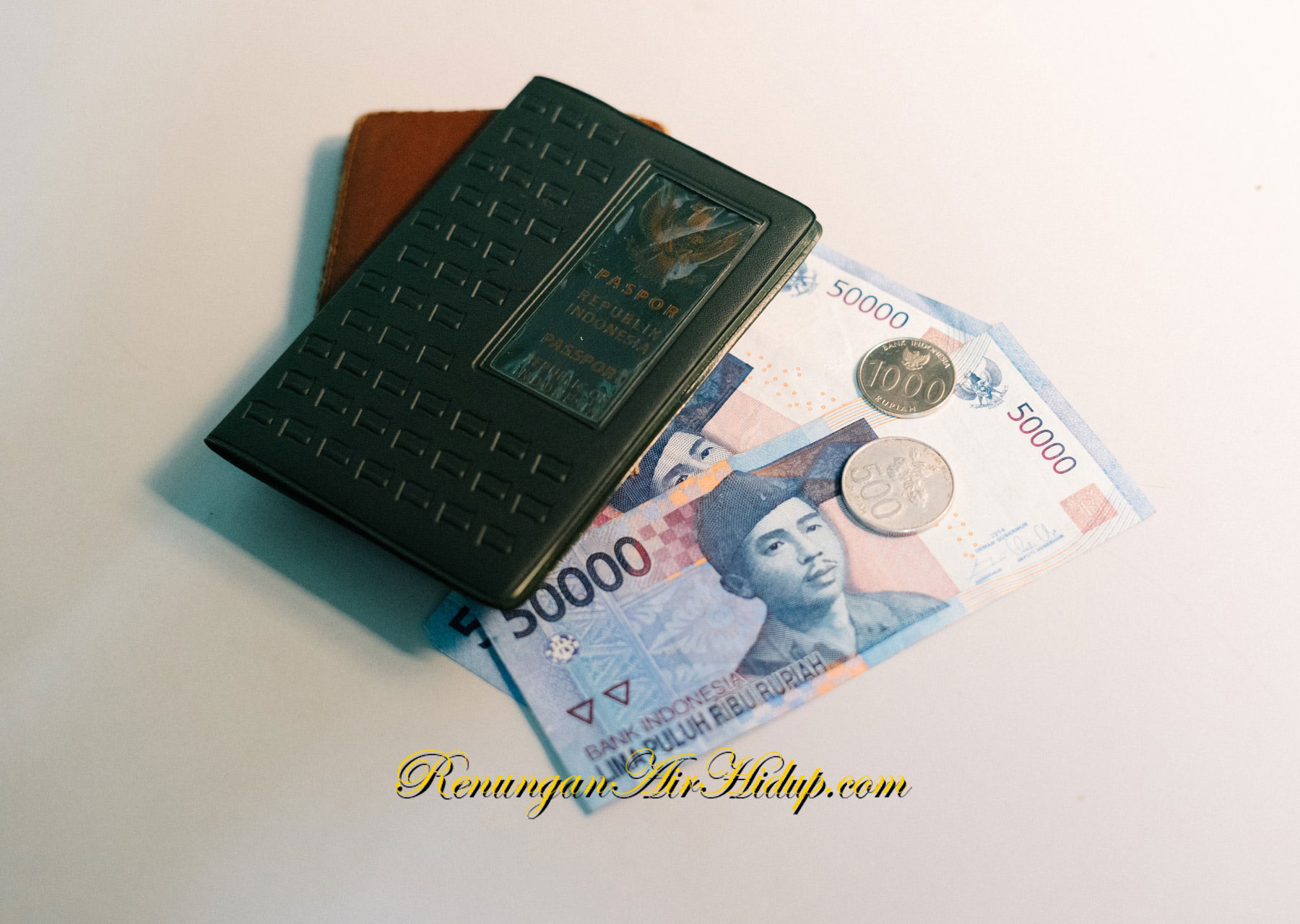 Akar_Segala_Kejahatan_Ialah_Cinta_Uang