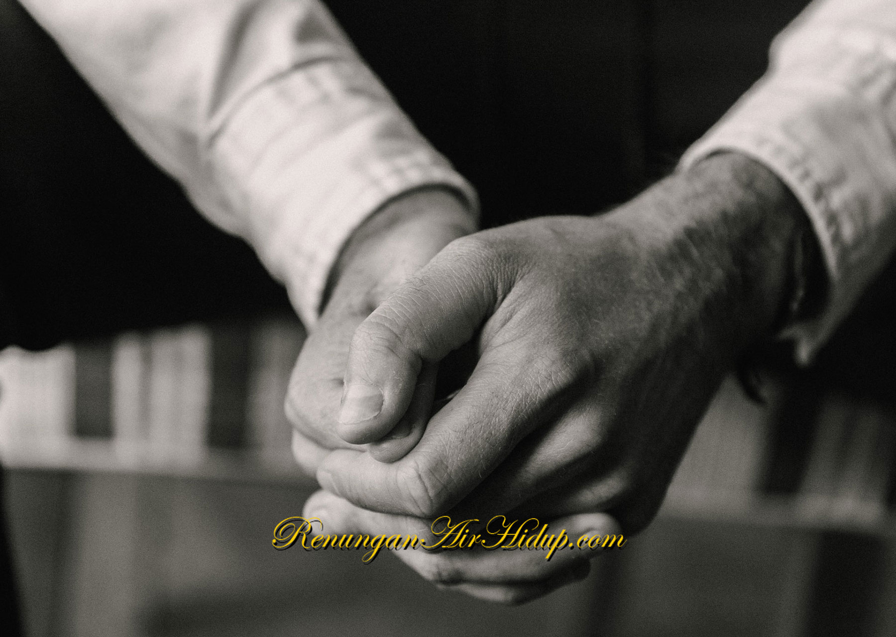 Berdoalah_Untuk_Kami