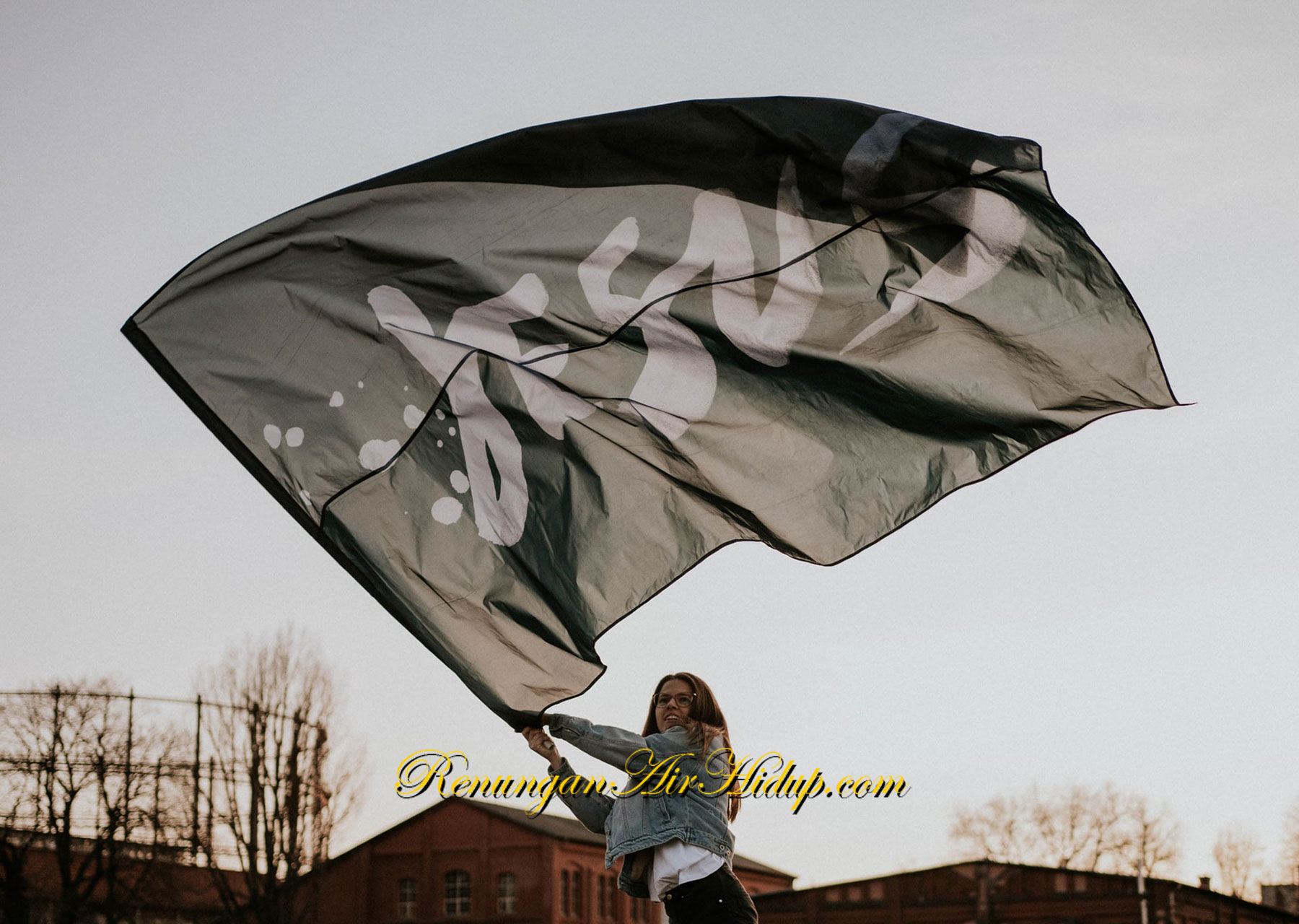 Dalam_Nama_Tuhan_Yesus