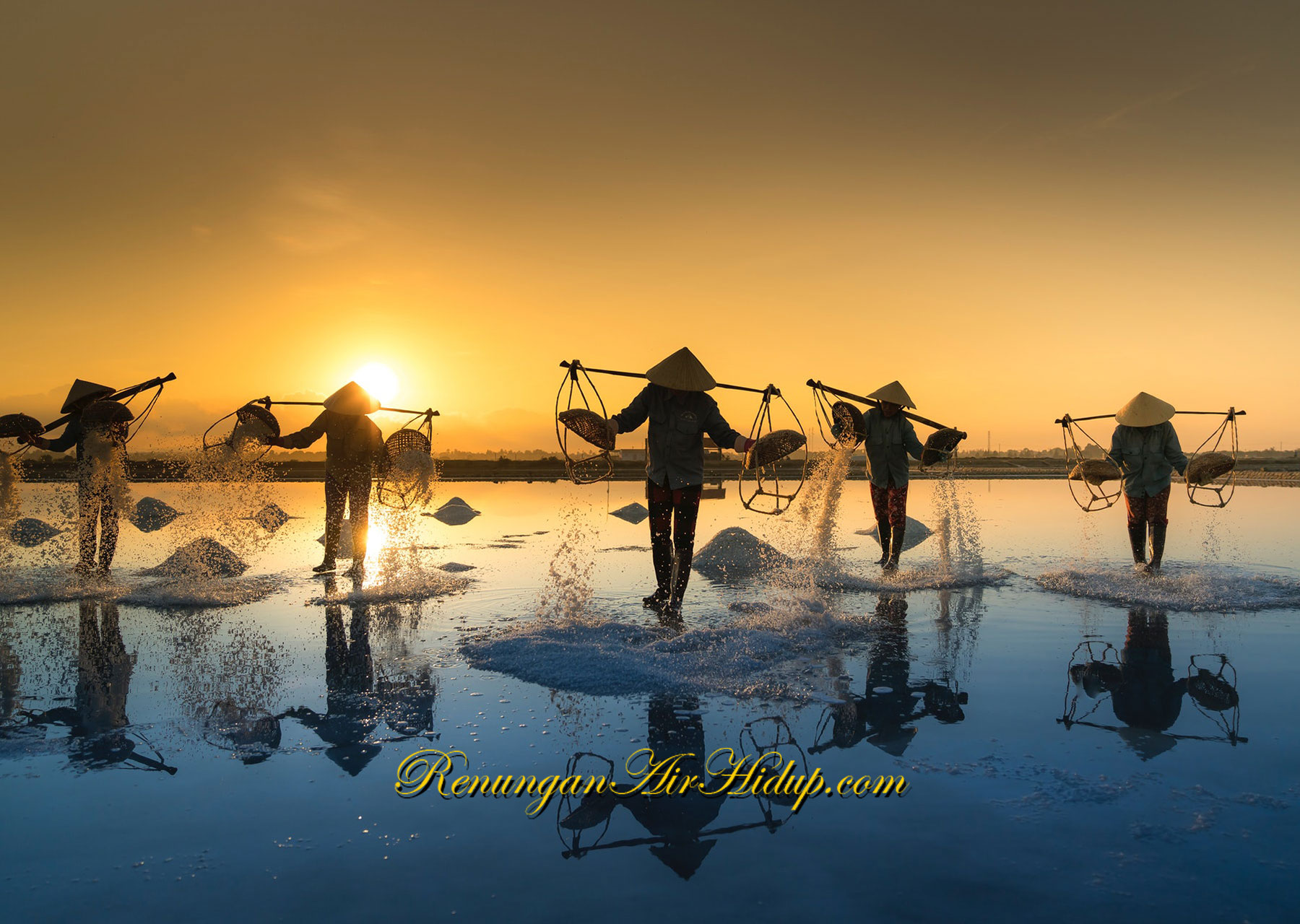 Mari_Kita_Tingkatkan_Kualitas_Pekerjaan_Kita