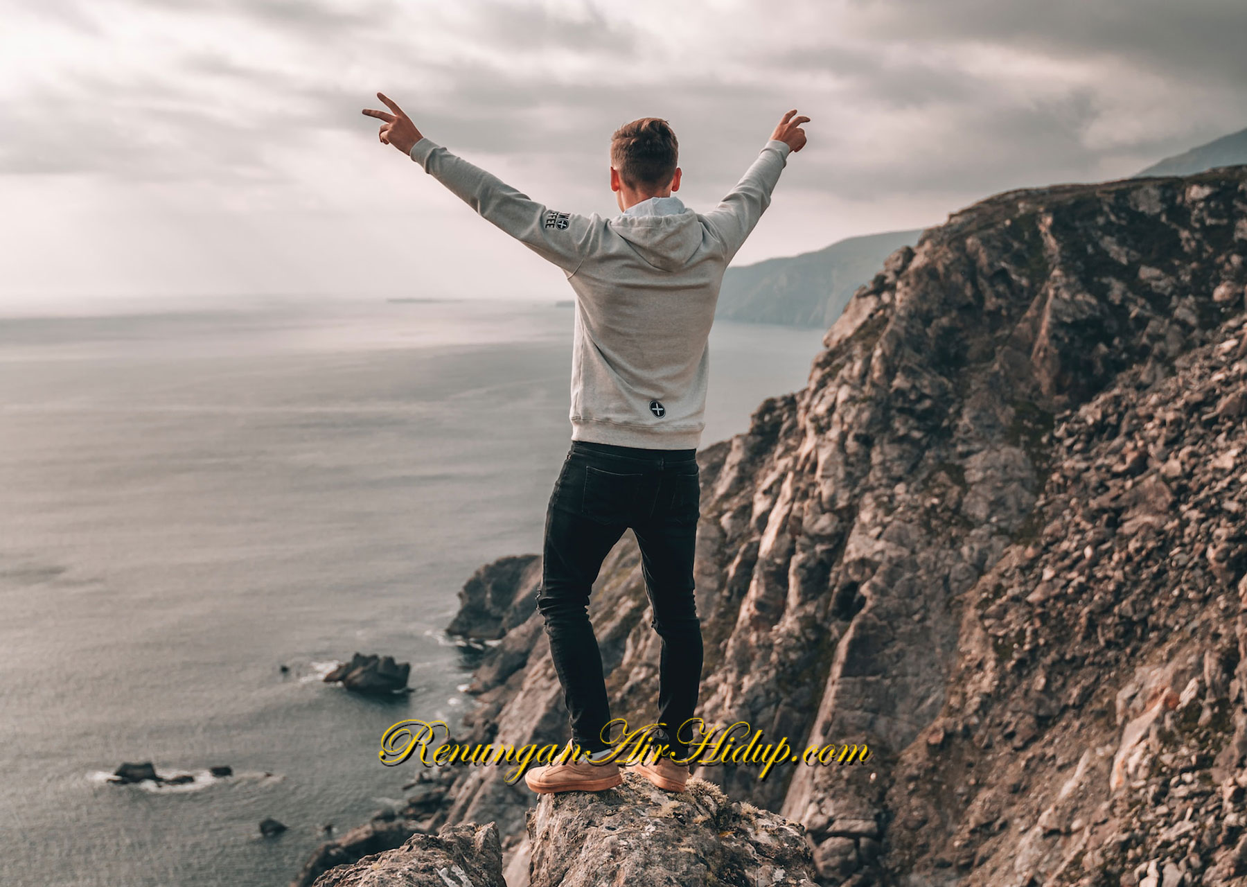 Hidup_Berkemenangan_Dengan_Taat_Kepada-Nya