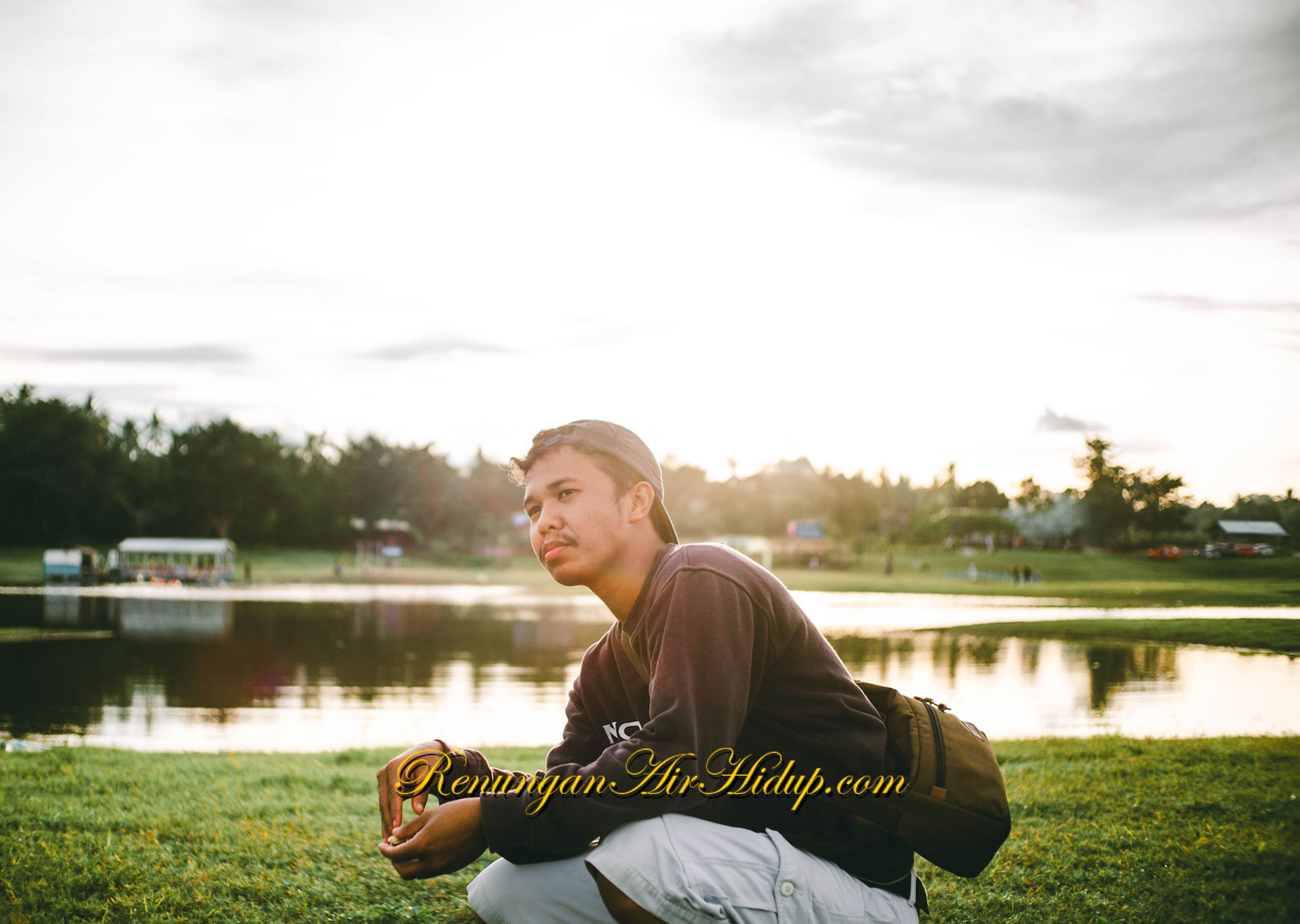 Senyumlah-Sebentar