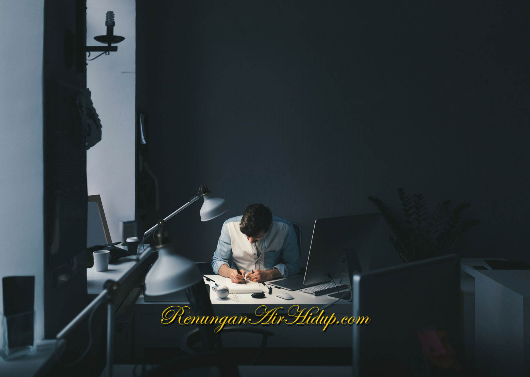 Upah_Bekerja_Dengan_Segenap_Hati